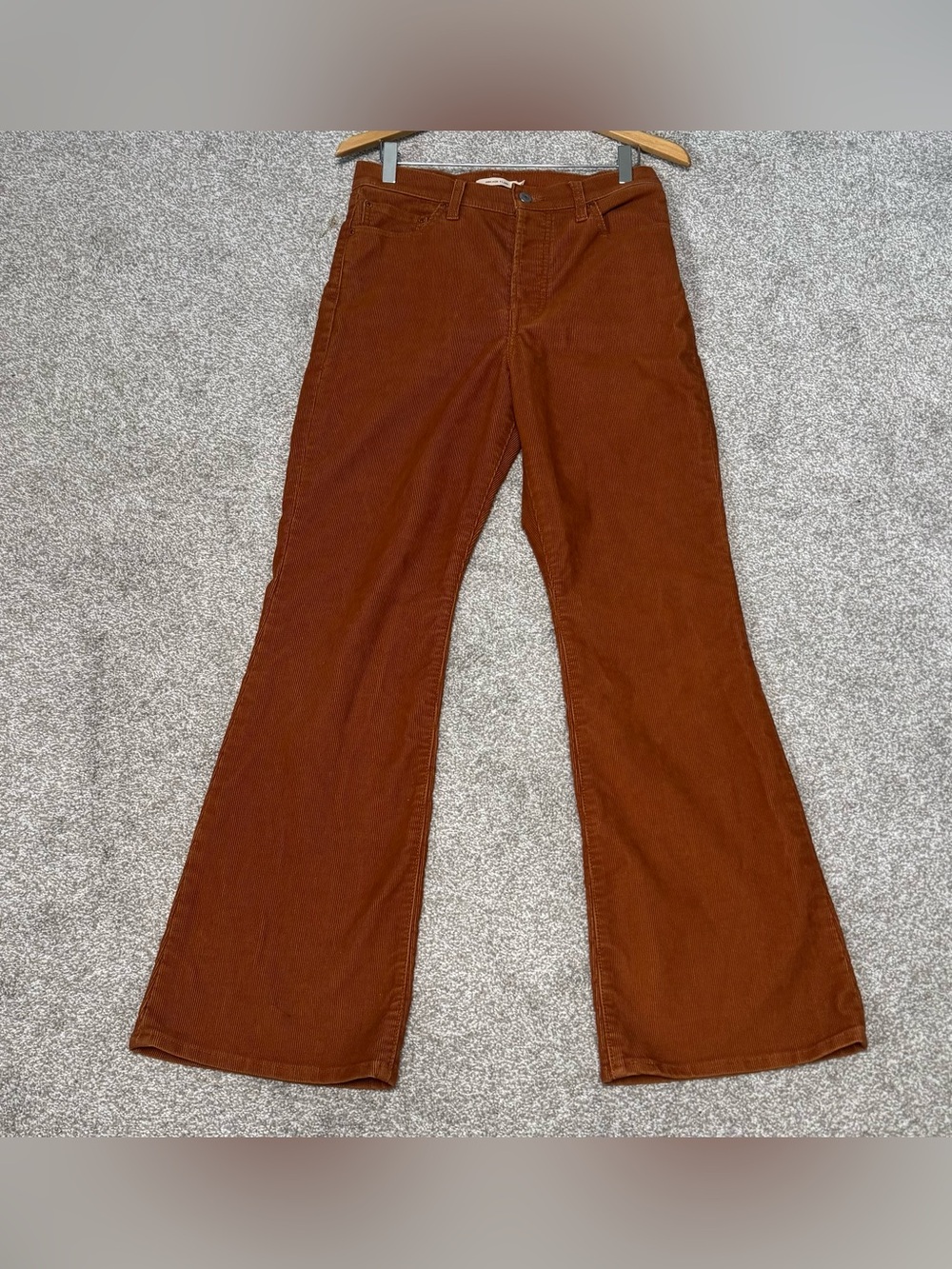 Levi’s Women’s Ribcage Flare Rust Orange Corduroy High Rise Pants Size 28 - Picture 6 of 13